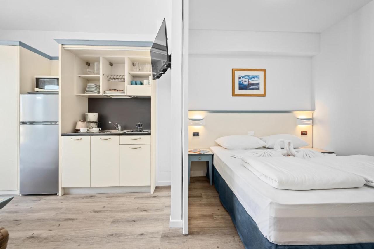 Apartament z 1 sypialnią, balkonem i widokiem na morze (3 osoby)